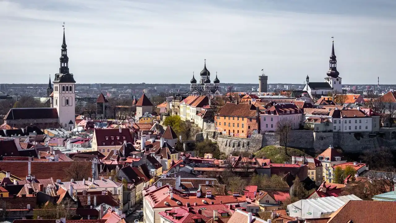 An Honest Speakly App Review For Learning Estonian
